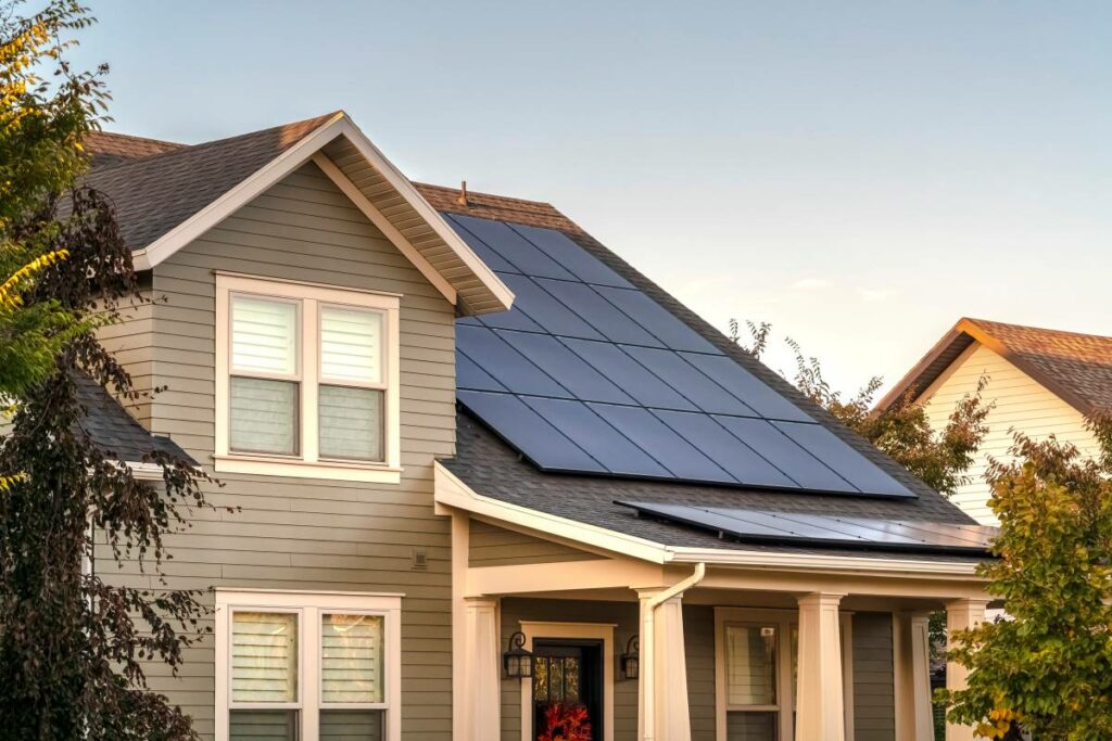 What Is the Federal Solar Tax Credit?